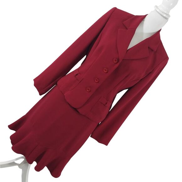 DANNY & NICOLE! RICH ROUGE RED RUFFLE SKIRT, JACKET 2PC SUIT SET! SZ 10 - Picture 1 of 13